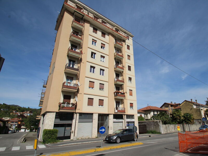J Apartment