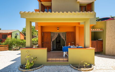 Luli: Pianta, Cielo, Costruzione, Shade, Interior Design, Immobiliare, Facciata, Tempo Libero, Casa, Paesaggio