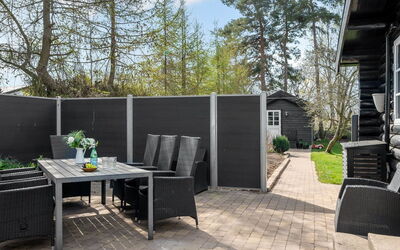 Gunnhild - 500M from the Sea