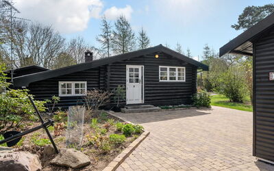 Gunnhild - 500M from the Sea