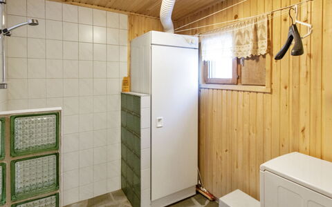 Harvana: Legna, Raccordo, Villetta, Casa, Casa, Plank, Edifici Giardino, Log Cabin, Latifoglie, Portico