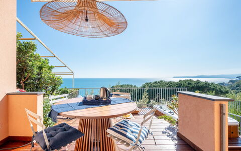 Casa Clio: Mobilia, Mobili Da Esterno, Sedia, Balcone, Mare, Shade, Deck, Eco Hotel, Portico, Tavolo Esterno