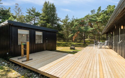 Sofus - 500M from the Sea: Legna, Latifoglie, Plank, Deck, Boardwalk, Color Legno, Pavimento In Legno, Shade, Design, Legname