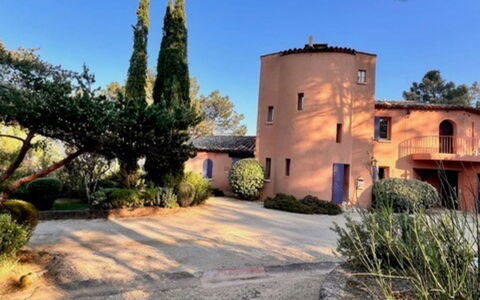 La Tourelle des Ocres: Arbusto, Estate, Landscaping, Hacienda, Villa