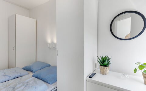 Naike - 100M from the Sea: 