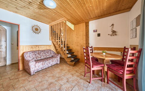 Desná V Jizerských Horách 407: Legna, Pavimento, Pavimentazione, Camera, Color Legno, Soffitto, Latifoglie, Plank, Log Cabin, Legname