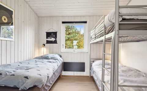 Liesel - 700M from the Sea: Legna, Camera Da Letto, Casa, Neve, Congelamento, Inverno, Villetta, Bedding, Plank, Letto