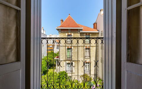 Maison Simonne: Acqua, Pianta, Proprietà, Costruzione, Piscina, Azzurro, Finestra, Architettura, Tempo Libero, Zona Residenziale