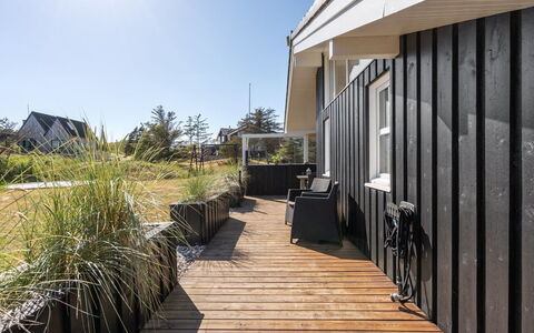 Gun - 450M from the Sea: Piscina, Resort Citta '