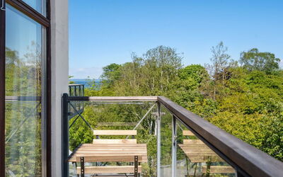 Bena - 150M from the Sea