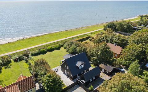 Esme - 30M from the Sea: Casa, Paesaggio, Casa, Costiera E Morfologie Oceanic, Costa, Mare, Villetta, Riva, Estate, Oceano