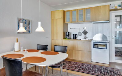 Eske - 50M from the Sea