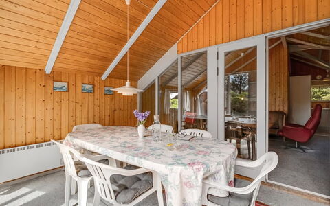 Clea - 800M from the Sea: Legna, Casa, Porta, Casa, Villetta, Soffitto, Latifoglie, Color Legno, Portico, Log Cabin