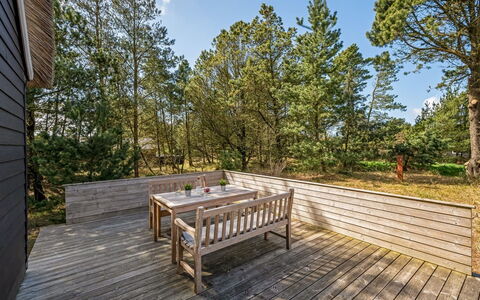 Enya - 1.2Km from the Sea: Villetta, Capannone, Capanna, Agriturismo, Prateria, Baracca, Fienile, Log Cabin, Edifici Giardino