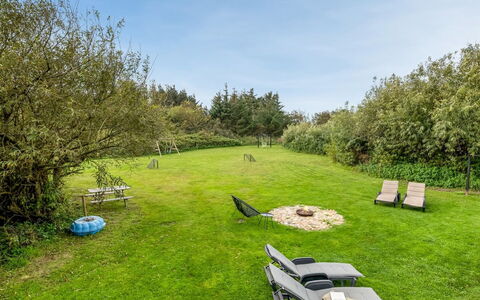 Jerrit - 1.4Km from the Sea: Villetta, Capannone, Capanna, Agriturismo, Prateria, Baracca, Fienile, Log Cabin, Edifici Giardino