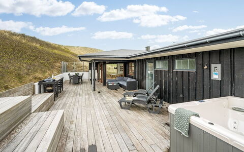 Eyla - from the Sea: Legna, Casa, Pavimento In Legno, Pavimento, Porta, Latifoglie, Plank, Villetta, Deck, Soffitto