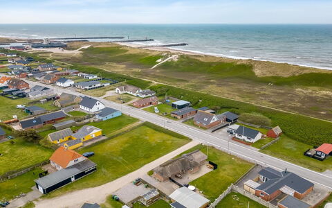 Hermine - from the Sea: Casa, Casa, Zona Residenziale, Tetto, Villetta, Lotto, Estate, Cortile, Giardino, Raccordo