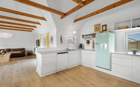 Hermine - from the Sea: Mobilia, Cucina, Interior Design, Pavimentazione, Cabinetry, Controsoffitto, Pavimento, Pavimento In Legno, Legna, Soffitto