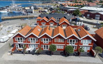 Adils - 5M from the Sea