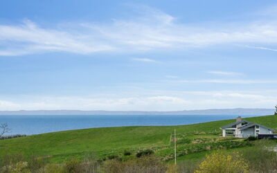 Galia - 500M from the Sea