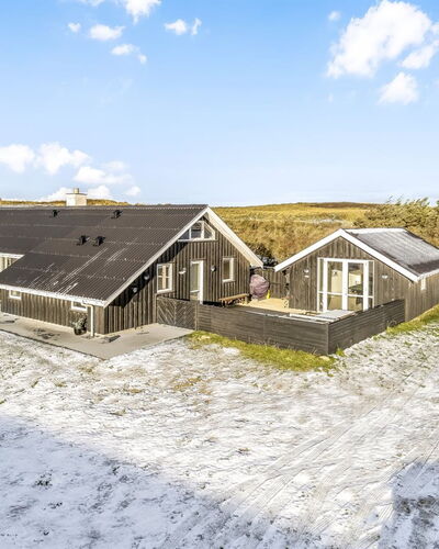 Iida - 100M from the Sea
