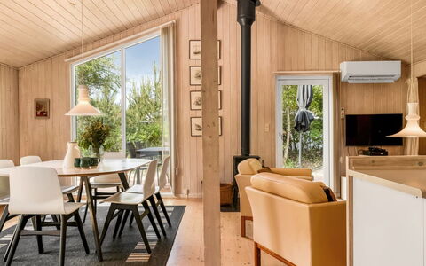 Anelisa - 1.2Km from the Sea