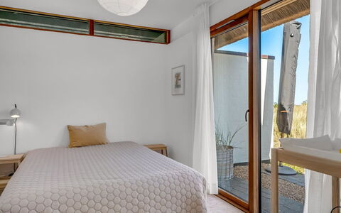 Mumme - 700M from the Sea: Interior Design, Mobilia, Parete, Pavimentazione, Pavimento, Legna, Camera Da Letto, Soffitto, Letto, Camera
