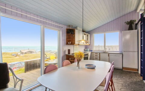 Joske - 50M from the Sea: Casa, Casa, Porta, Tetto, Villetta, Estate, Giardino, Shade, Raccordo, Cortile