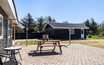 Thorsten - 500M from the Sea