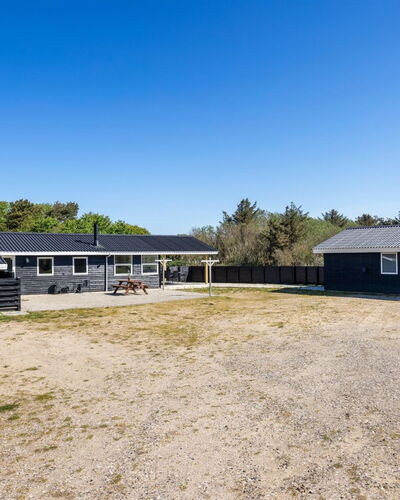 Thorsten - 500M from the Sea