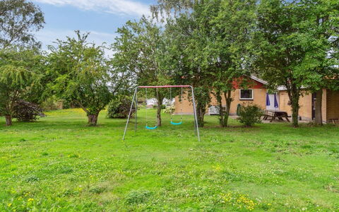 Kolle - 3.2Km from the Sea: Erba, Giardino, Plain, Prato, Backyard, Cortile, Shade, Prato, Parco