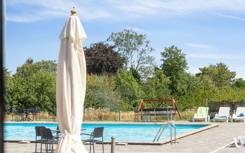 Cornelia - 6Km from the Sea: Piscina, Mobili Da Esterno, Tempo Libero, Mobilia, Ricorrere, Ricreazione, Materiale Composito, Lettino, Shade, Sedia