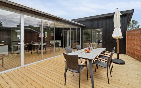 Randulf - 250M from the Sea