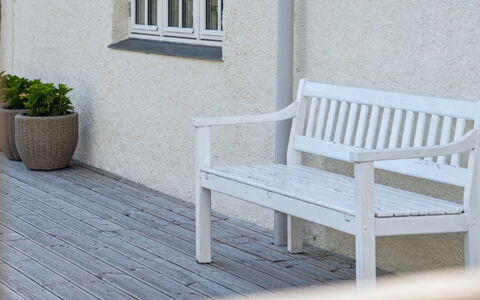 Meinolf - 200M from the Sea: Zona Residenziale, Tetto, Sobborgo, Driveway, Estate, Camino