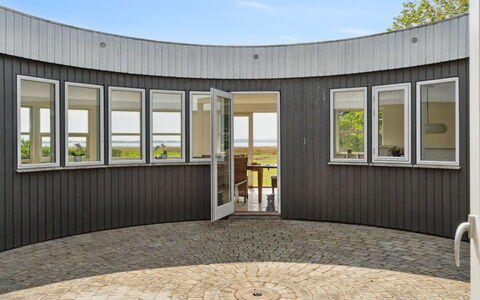 Vemund - 100M to the Fjord: Tetto, Casa, Lotto, Casa, Villetta, Estate, Edifici Giardino, Shade, Log Cabin, Landscaping