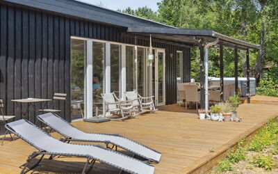 Thorlak - 860M from the Sea