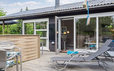 Holmwith - 200M from the Sea