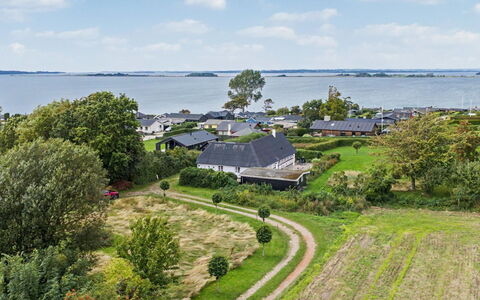 Ilkka - 220M from the Sea: Paesaggio, Zona Residenziale, Tetto, Costiera E Morfologie Oceanic, Lotto, Casa, Costa, Estate, Mare, Visione Globale