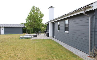 Jannik - 300M from the Sea