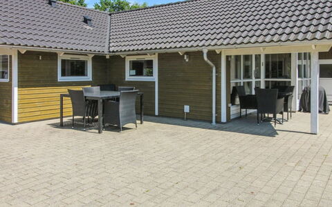 Sanna - 30Km from the Sea: Tetto, Casa, Casa, Villetta, Porta, Raccordo, Deck, Portico, Plank, Latifoglie