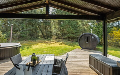 Eli - 1.5Km to the Fjord: Legna, Edifici Giardino, Villetta, Shade, Deck, Giardino, Portico, Latifoglie, Struttura Esterna, Log Cabin