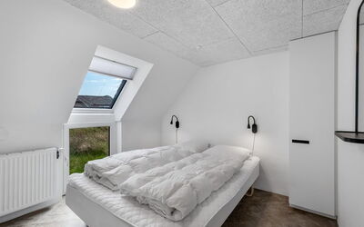 Kimon - 750M from the Sea