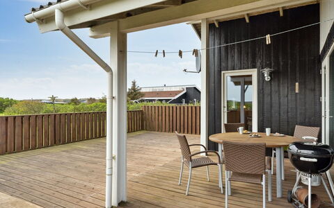 Wolter - 700M from the Sea