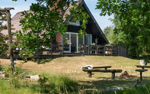 Nadia - 300M to the Fjord: Blu, Arbusto, Villetta, Groundcover, Giardino, Estate, Shade, Landscaping, Agriturismo, Eco Hotel
