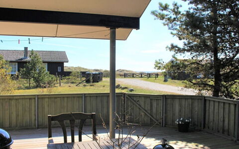 Guthfrith - 130M from the Sea: Legna, Tetto, Lotto, Portico, Casa, Shade, Villetta, Backyard, Cortile, Prato