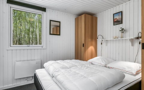 Tellervo - 1.5Km from the Sea: Legna, Casa, Portico, Deck, Latifoglie, Tetto, Color Legno, Pavimento In Legno, Eco Hotel