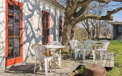 Natalija - 100M from the Sea