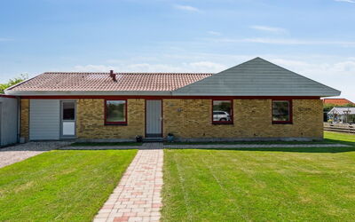 Ingward - 750M from the Sea