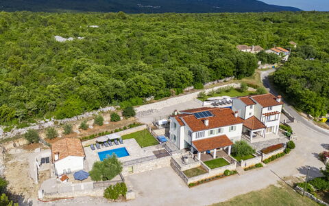 Villa Dina: Zona Residenziale, Estate, Ricorrere, Piscina, Villa, Eco Hotel, Resort Citta ', Dimora, Hotel, Hacienda