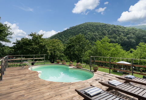 Locanda Di Alberi Without Kitchen: Nube, Acqua, Cielo, Risorse Idriche, Proprietà, Piscina, Montagna, Corpo D'Acqua, Albero, Paesaggio Naturale